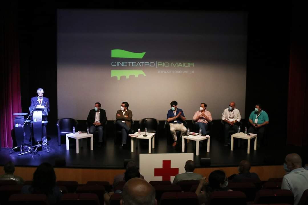 received 1353199398183811 f0686